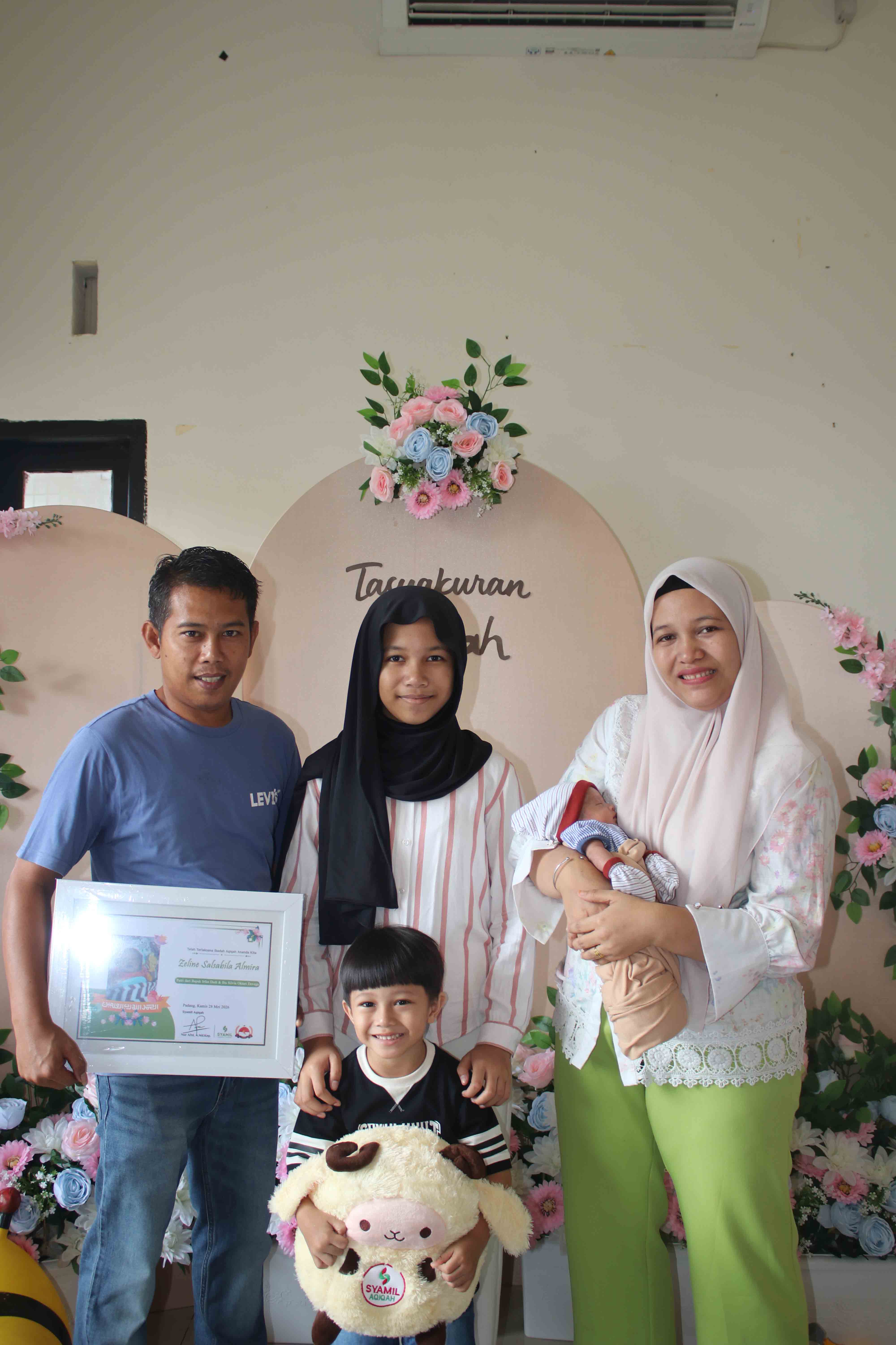 Senyum Pelanggan Syamil Aqiqah